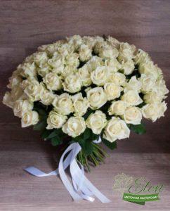 101 Белая Роза - Цветочная мастерская Элен, доставка цветов Киев.
