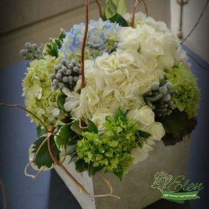 Цветы в коробках