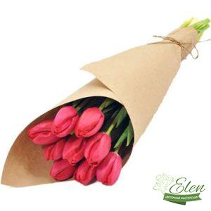 9 розовых тюльпанов