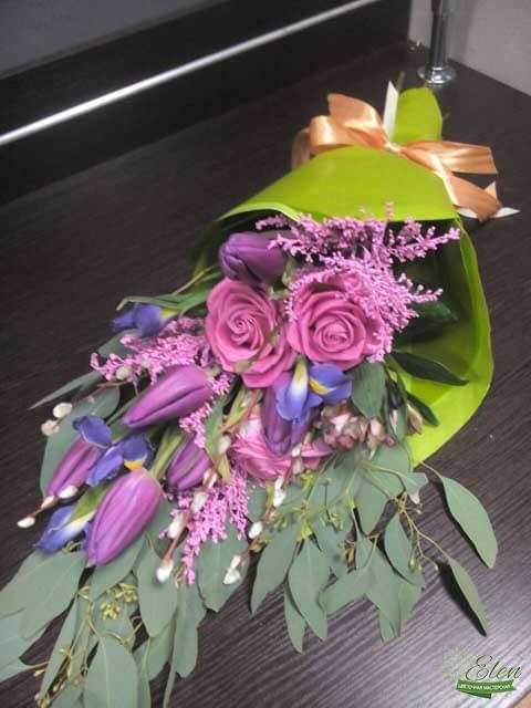 Букет цветов Изысканный Стиль из роз,тюльпанов и ирисов - букет цветов для мужчины