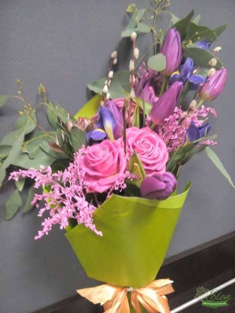 Киев, шляпная коробка из роз Няшка