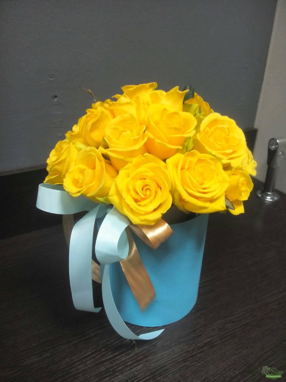 Желтые розы с доставкой Киев
